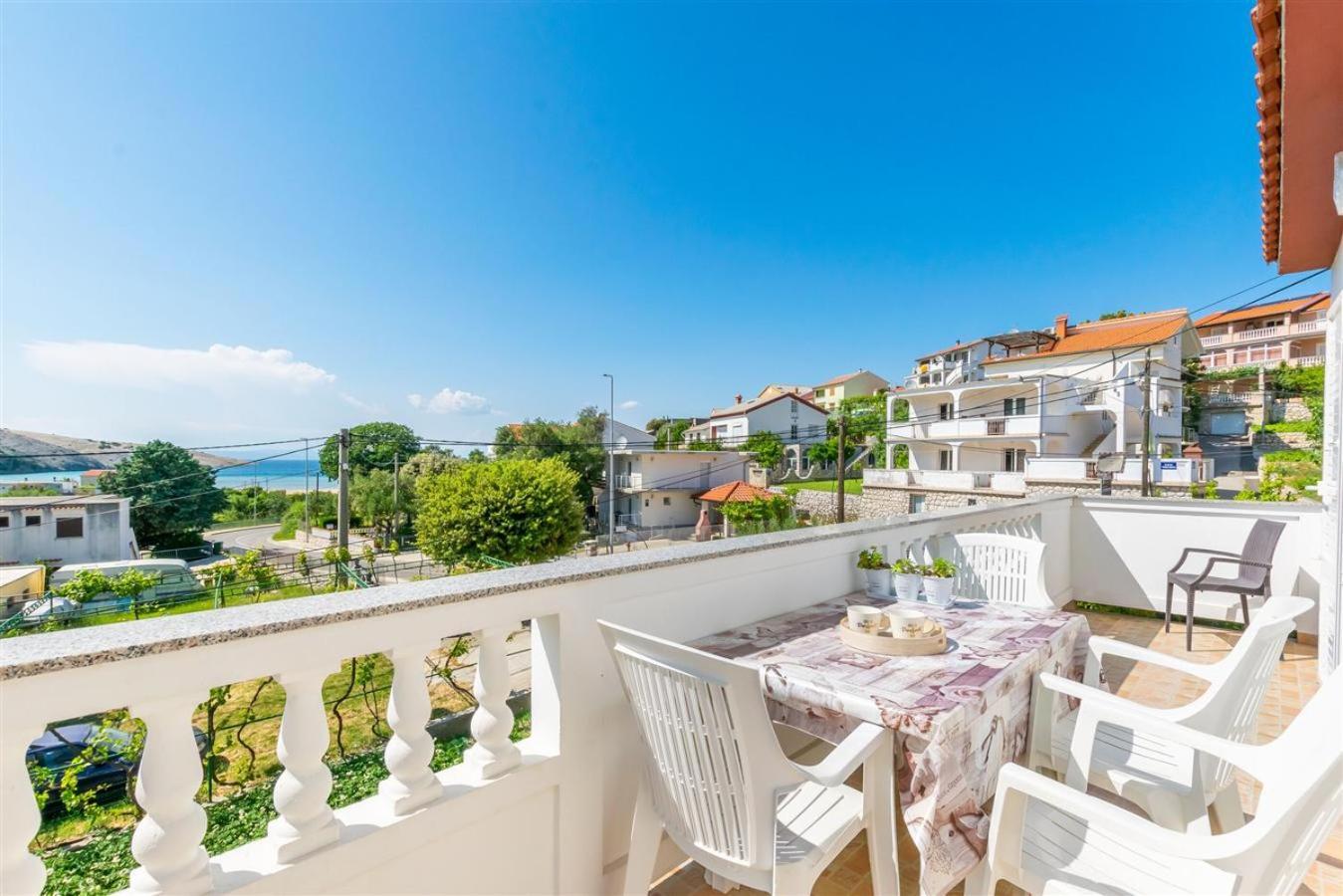 Apartment Dragan I Slavica Лопар Экстерьер фото